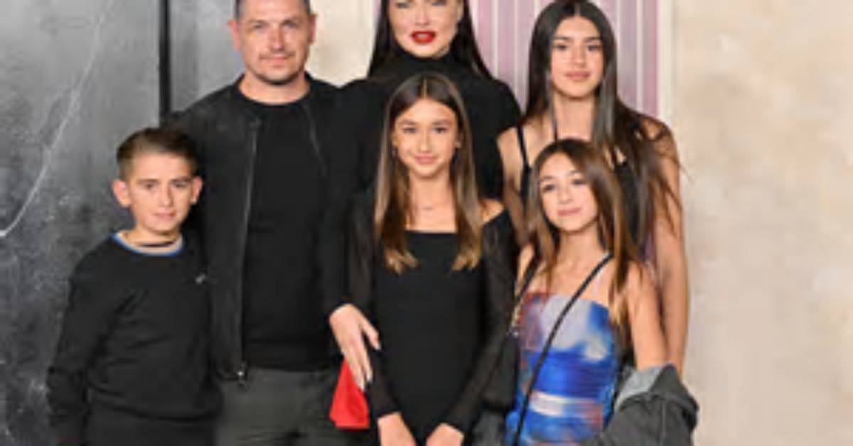 Adriana Lima's Model Daughter: Following in Her Mother's Footsteps