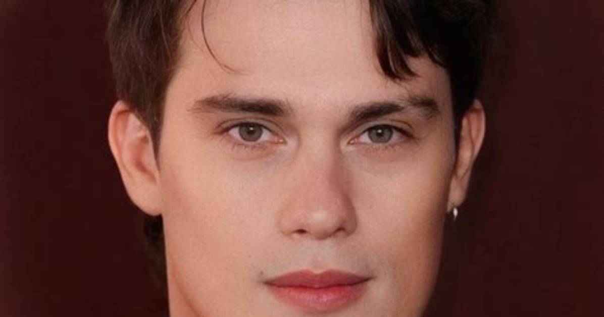 All the Juicy Details About Nicholas Galitzine's Relationship Status