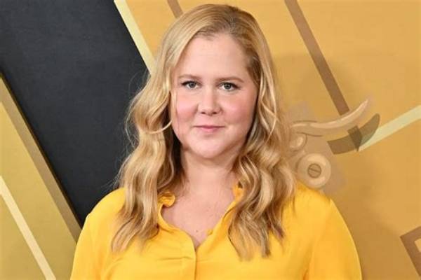 Amy Schumer Says She Was ‘Too Depressed’ to Continue ‘Inside Amy Schumer’ After 2016 Election