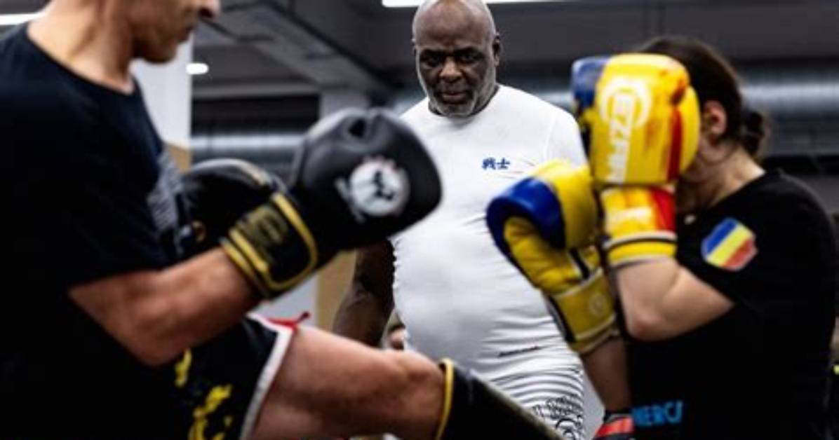 Behind the Legend, Beyond the Ring