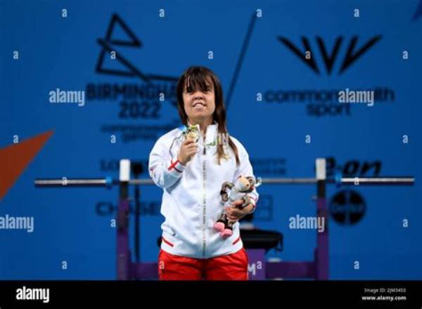 British Powerlifter Zoe Newson Wins Gold in Commonwealth Games 2022- Facts About Her