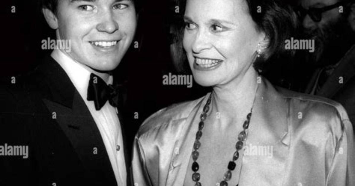 Carter Vanderbilt Cooper: a Glimpse into the Life of a Prominent Figure