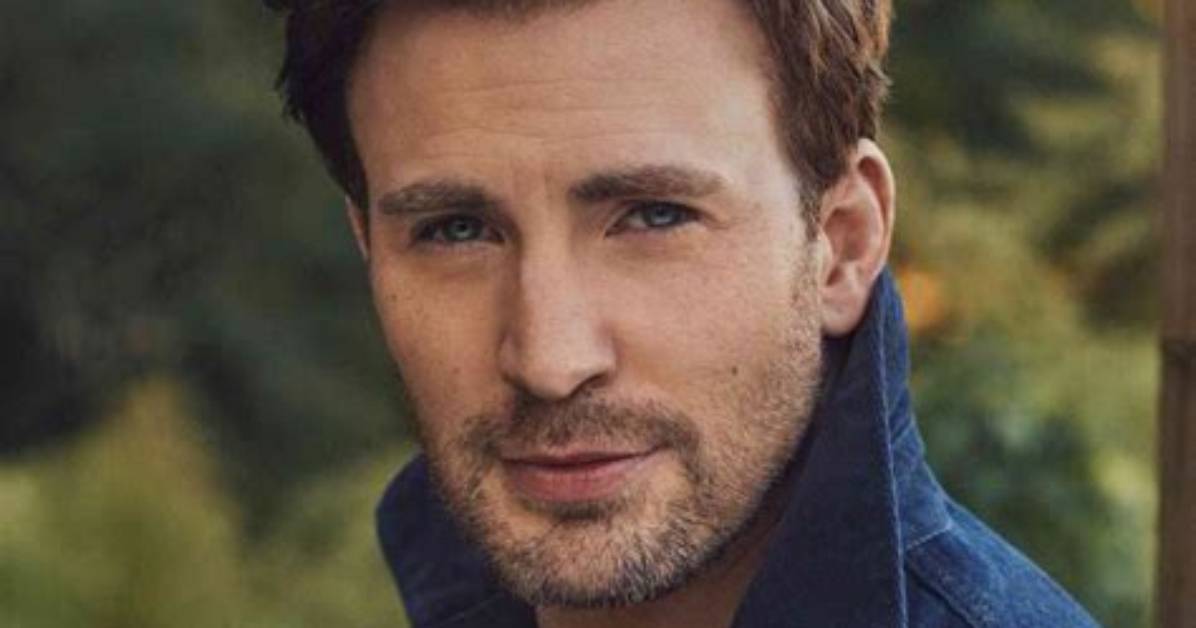 Chris Evans Is People’s 2022 Sexiest Man Alive: ‘My Mom Will Be So Happy’