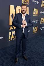 Chris Young's Weight Loss Unveiled: Discoveries and Insights