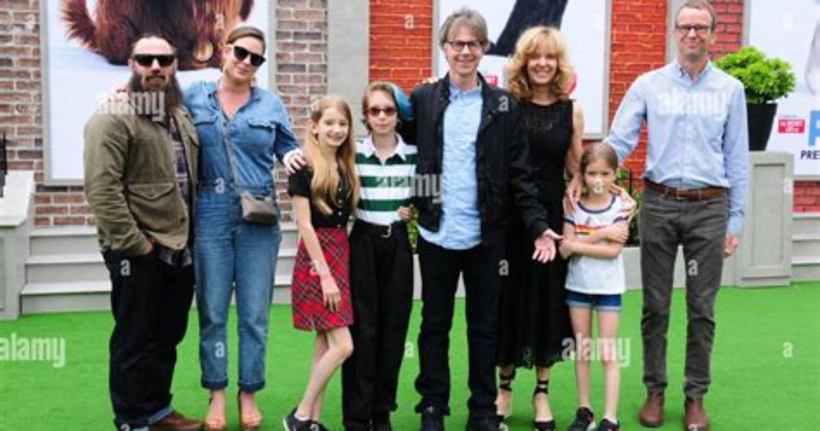 Dana Carvey's Siblings: Unveiling the Family Ties