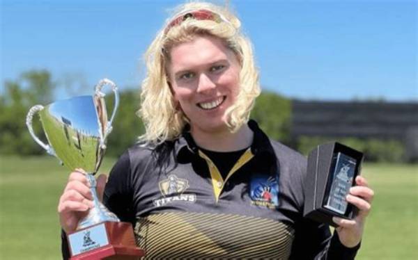Danielle Mcgahey Height | How Tall | Transgender Family Ethnicity