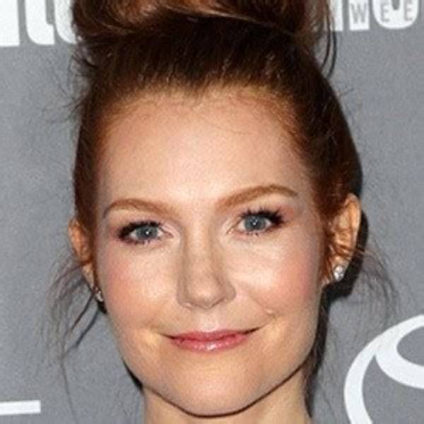 Darby Stanchfield Height, Weight, Net Worth, Age, Birthday, Wikipedia, Who, Nationality, Biography