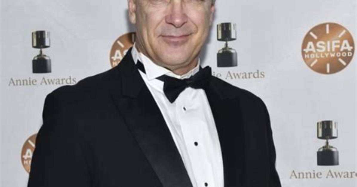 David Warburton Height, Weight, Net Worth, Age, Birthday, Wikipedia, Who, Nationality, Biography