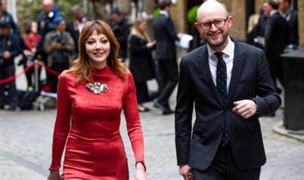 Diane Morgan Boyfriend | Is She Dating?