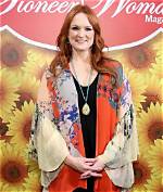 Did Ree Drummond, "Pioneer Woman" Star, Battle Cancer?