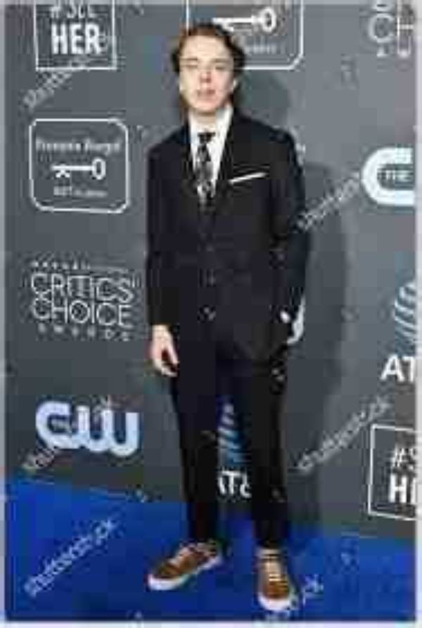 Ed Oxenbould Height, Weight, Net Worth, Age, Birthday, Wikipedia, Who, Instagram, Biography
