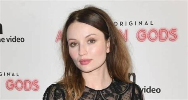 Emily Browning Height, Weight, Net Worth, Age, Birthday, Wikipedia, Who, Nationality, Biography