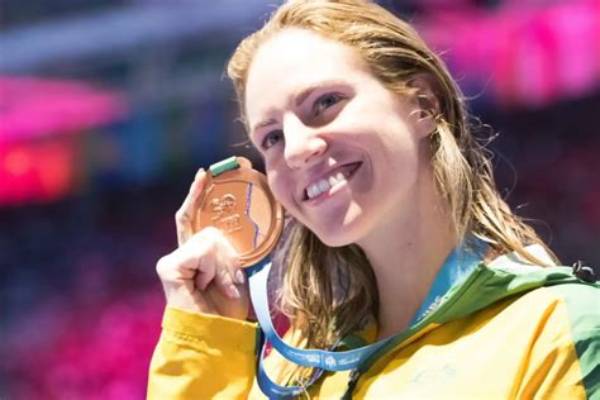 Emily Seebohm Height, Weight, Net Worth, Age, Birthday, Wikipedia, Who, Nationality, Biography