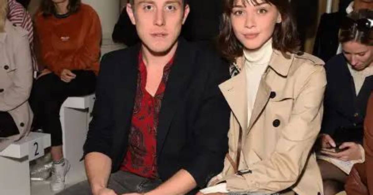 Emma Appleton's Parents and Their Impact