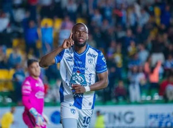 Enner Valencia Height, Weight, Net Worth, Age, Birthday, Wikipedia, Who, Instagram, Biography
