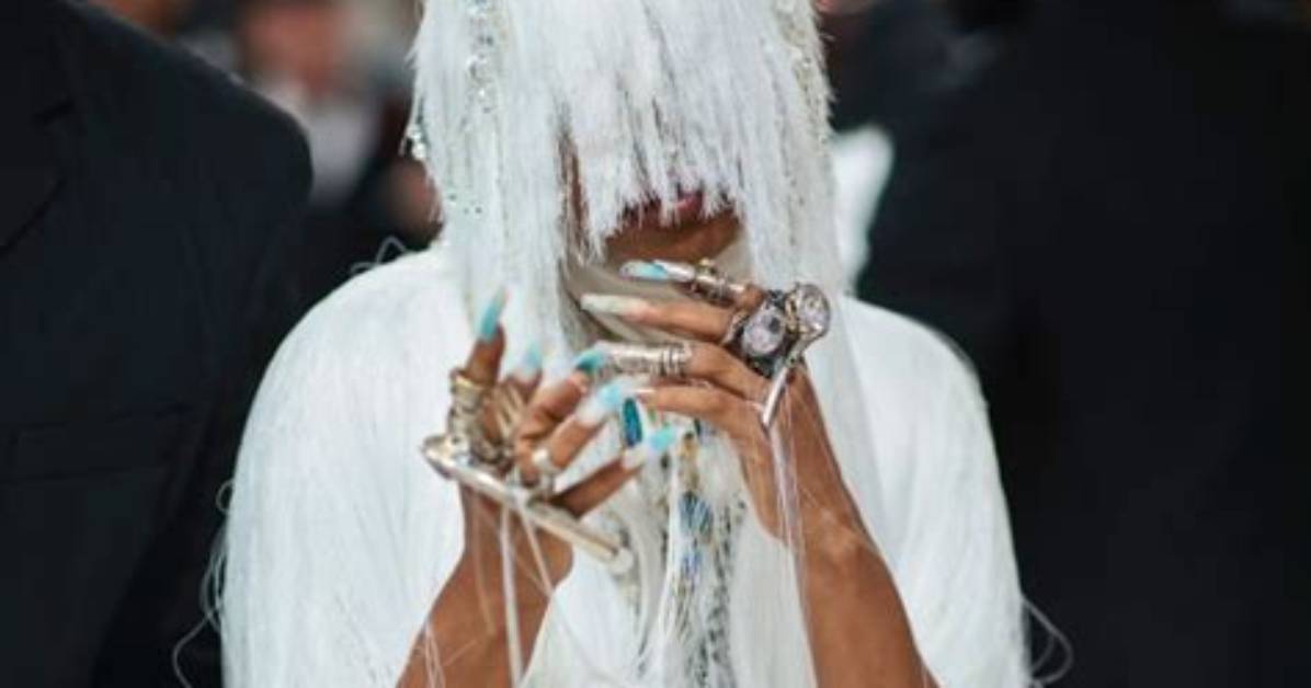 Erykah Badu’s Met Gala 2023 Outfit Trolled on Social Media: ‘Cosplaying as Sia’