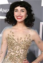 Exploring Kimbra's Personal Life: Does She Have a Child?