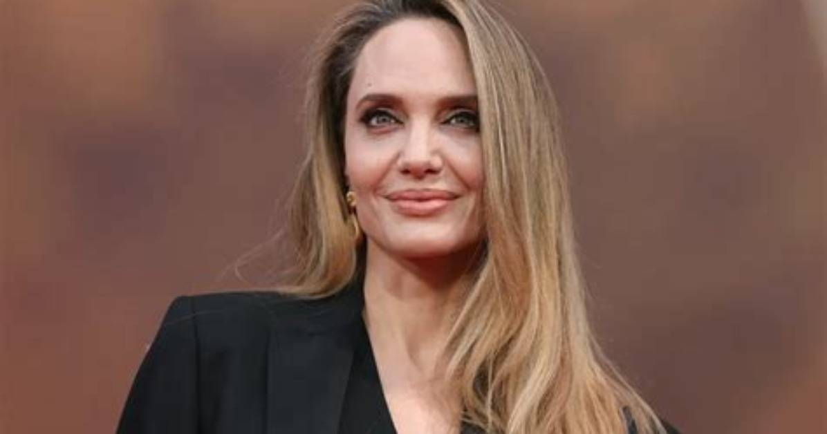 Exploring the Age of Angelina Jolie: Usia Angelina Jolie