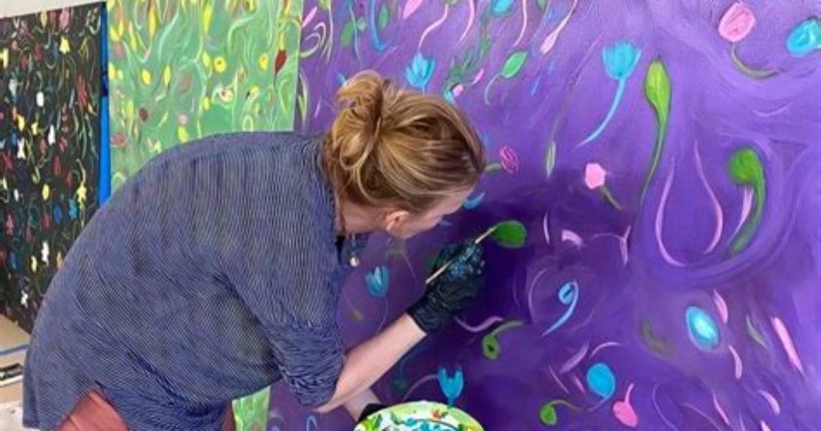 Exploring the Artistic Journey of Laurel Holloman at Henry Park