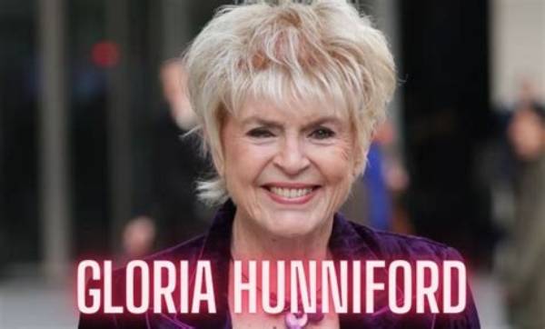 Gloria Hunniford Height, Weight, Net Worth, Age, Birthday, Wikipedia, Who, Nationality, Biography