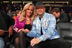 Heartbreaking News: Donnie Wahlberg Files for Divorce!