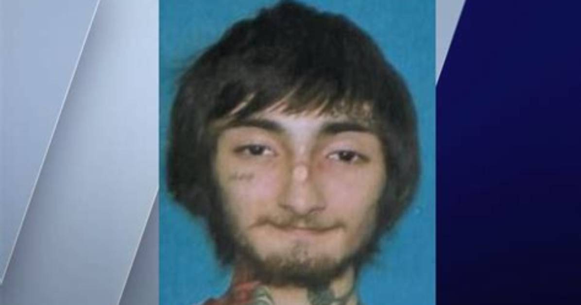 Highland Park Shooting Suspect Robert Bobby Crimo Iii Relationship Status Explained, Where Is His Girlfriend Now?