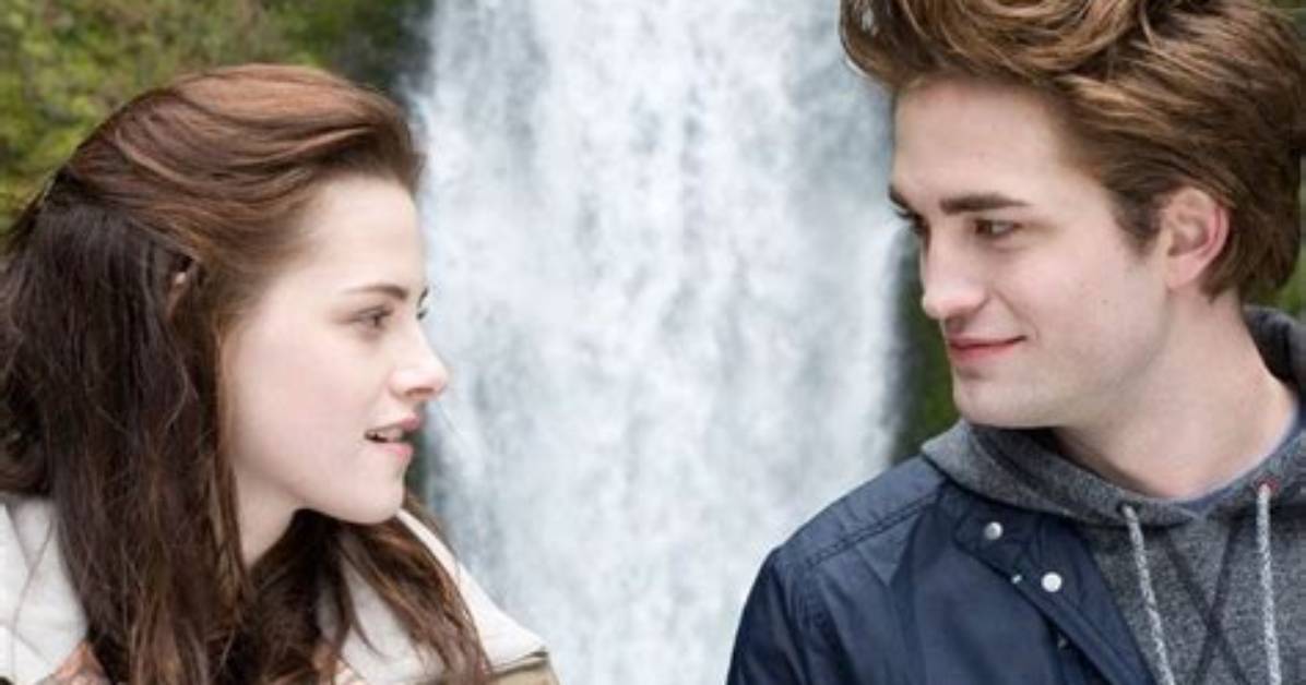 How Much Did Robert Pattinson Make from Batman? Everything About His Girlfriend Suki Waterhouse