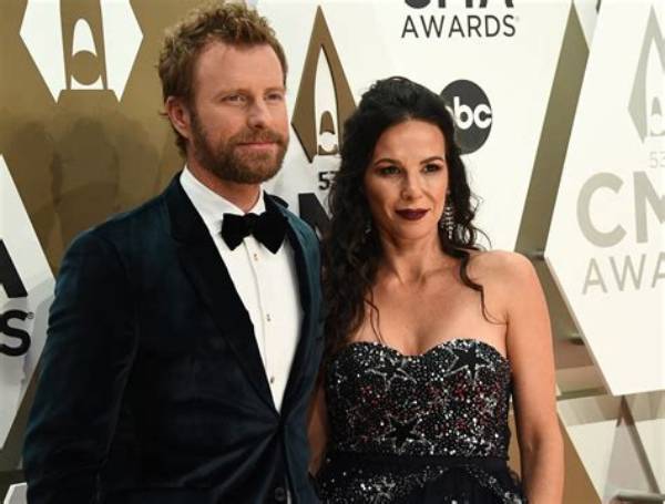 How Old Is Dierks Bentley Wife and Kids?