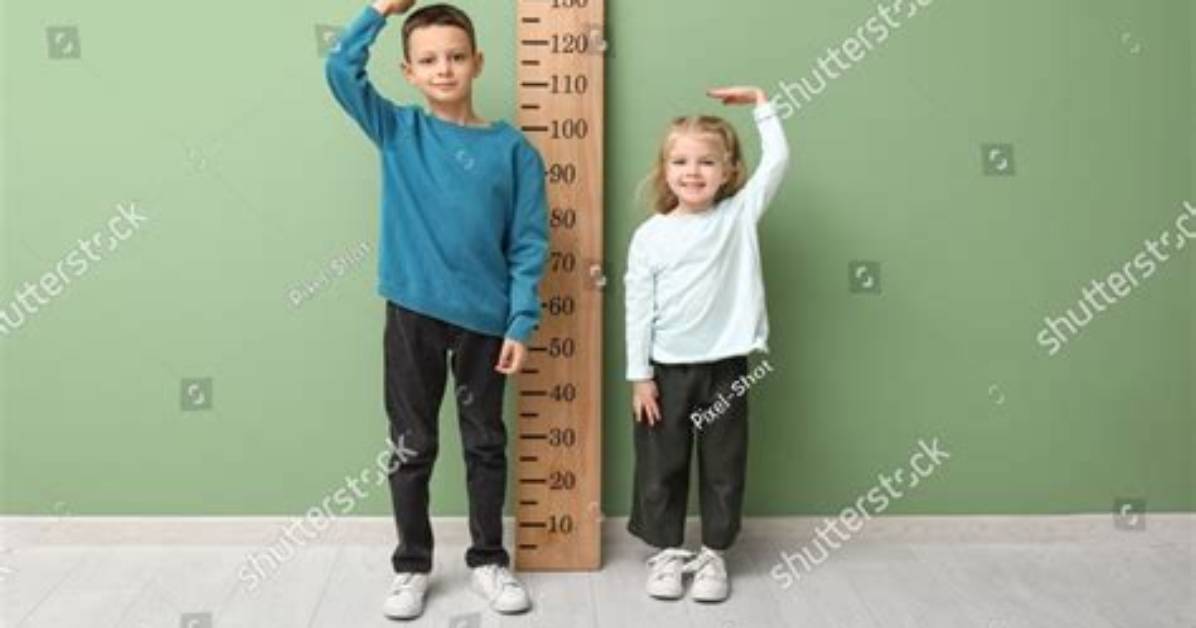 How Tall Is Lukashenko: Measuring the Height of Belarus's Leader