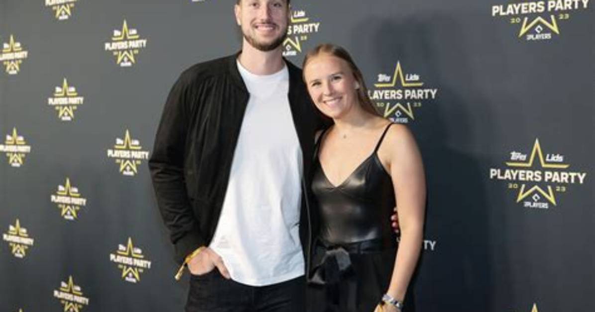 Inside Kyle Tucker Married Life and Wife, Who Is Samantha Scott?