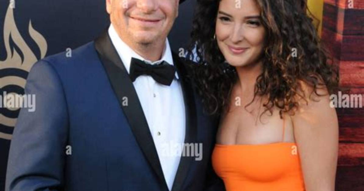 Insights into "Jeff Ross Wife"
