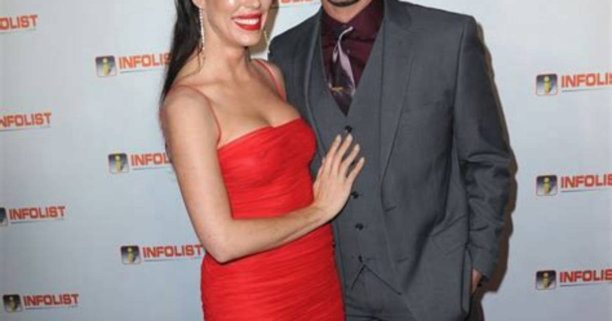 Is Jonathan Stoddard's Marital Status a Mystery?