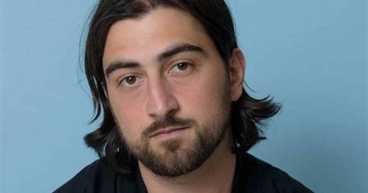 Is Noah Kahan of Indian Descent? Nationality and Ethnicity Revealed