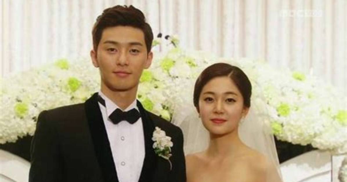 Is Park Seo Joon Married to Wife? or Dating a Girlfriend?