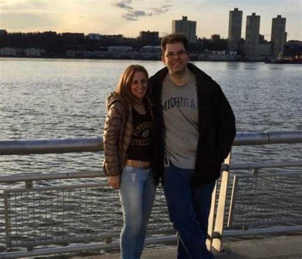 Jon Hein Has Been Married to Wife, Debra Ganz, Since 1990