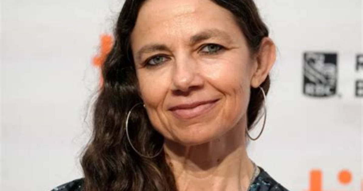 Justine Divanna Height, Weight, Net Worth, Age, Birthday, Wikipedia, Who, Instagram, Biography