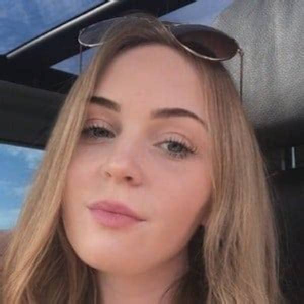 Kate Mcrobbie Height, Weight, Net Worth, Age, Birthday, Wikipedia, Who, Nationality, Biography