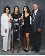 Kelsey Plum Family: a Glimpse Through Their Photos