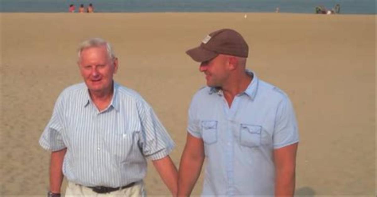 Kenny Chesney's Heartfelt Tribute: the Alzheimer's Song