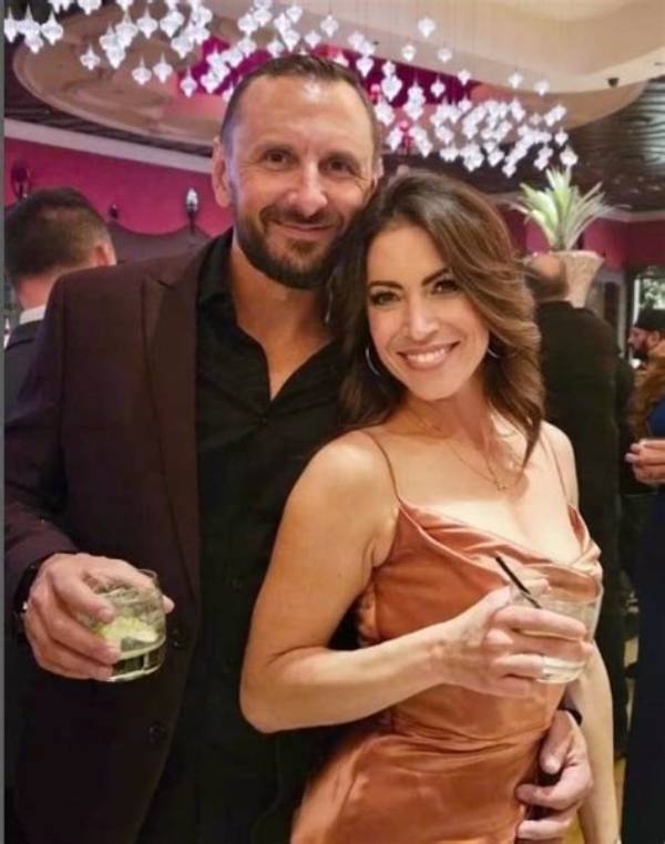 Kevin Schiele Is Not Married to Wife. Dating Girlfriend: Melanie. Kids