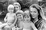 Kiefer Sutherland's Family: Unraveling the Mystery of His Children