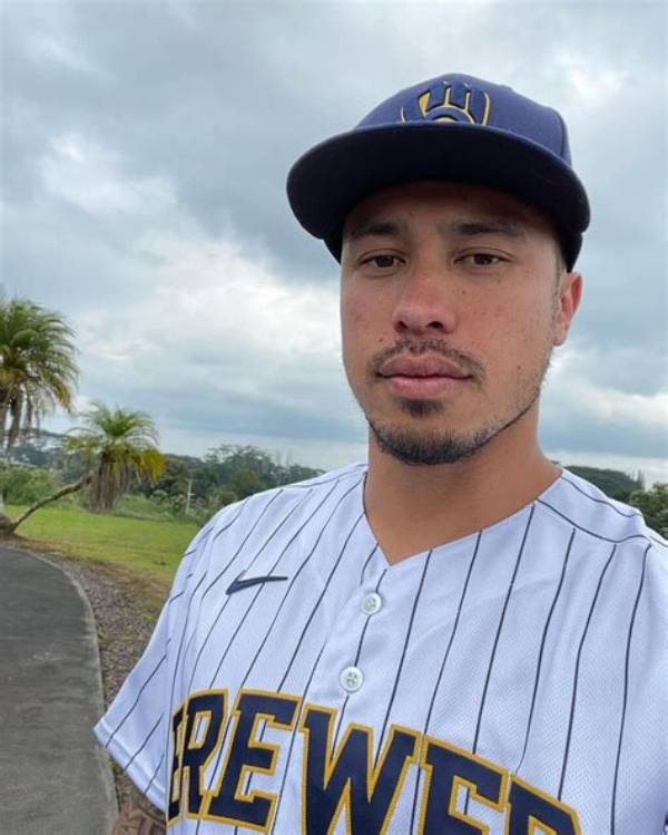 Kolten Wong Height, Weight, Net Worth, Age, Birthday, Wikipedia, Who, Nationality, Biography