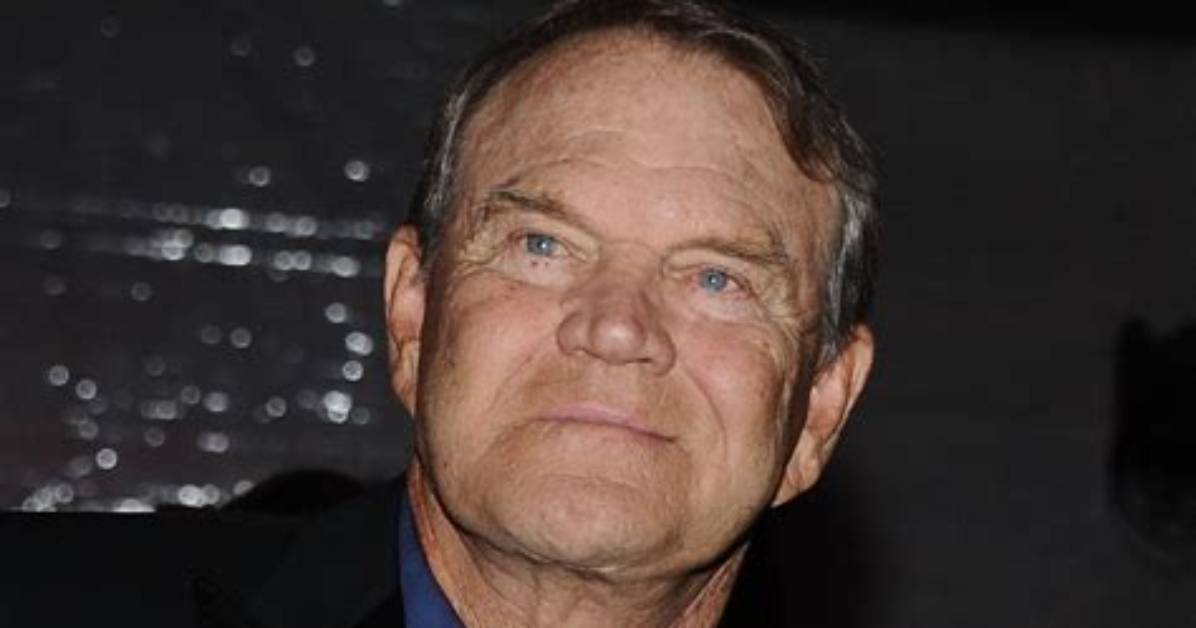 Legendary Country Singer Passes Away Unexpectedly
