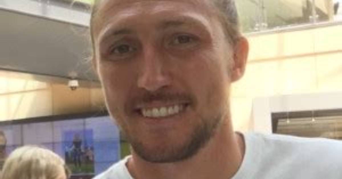 Luke Ayling Height, Weight, Net Worth, Age, Birthday, Wikipedia, Who, Nationality, Biography