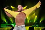 Luke Combs's Impressive Physique: Unveiling His Height and Weight