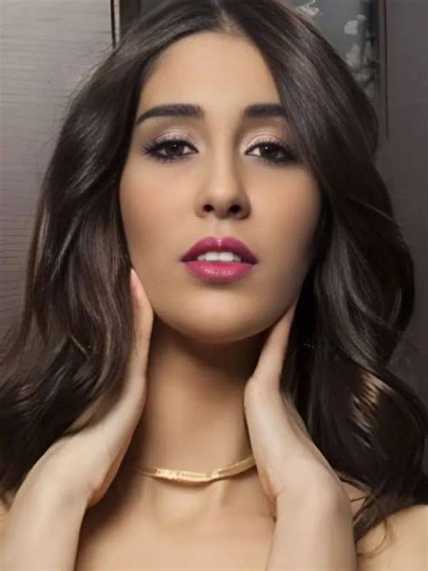 Manar Samy Height, Age, Boyfriend, Biography, Wiki, Net Worth