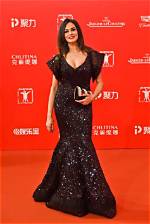Maria Grazia Cucinotta Height, Weight, Net Worth, Age, Birthday, Wikipedia, Who, Nationality, Biography