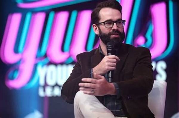 Matt Walsh Height, Weight, Net Worth, Age, Birthday, Wikipedia, Who, Instagram, Biography