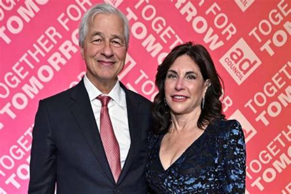 Meet Jamie Dimon’s Wife, Judith Kent Whose Company Jpmorgan Chase Works on Financial Services