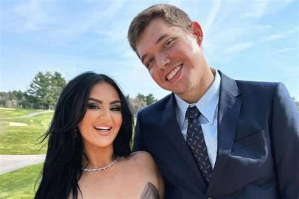 Meet Mikayla Nogueira Husband to Be Cody, Kids and Family